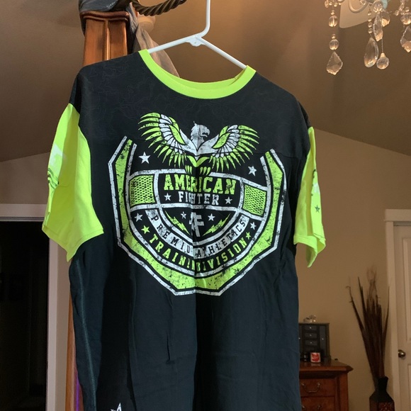 Affliction Tops - Men’s Affliction Tee Affliction Tops - Men’s Affliction Tee